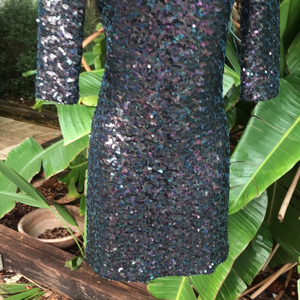 Little black sequin dress - Picture 4 of 10